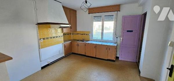 DUNKERQUE SECTEUR VICTOIRE
Bel emplacement pour cet APT F3 de 68 m² en RDC surélevé bénéfician...