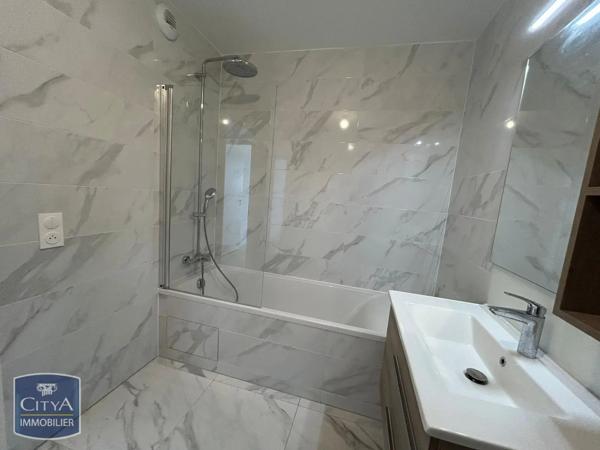 Appartement à louer 3 pièces 63.4m² Maisons-Alfort (94700)