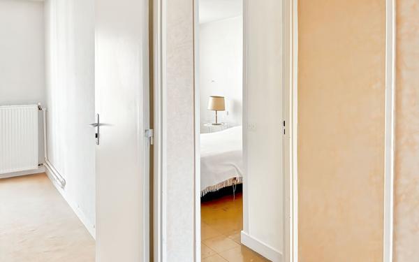 Maison à vendre    5 pièces • 96 m2 Le Chesnay