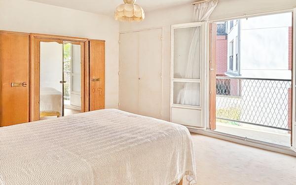 Maison à vendre    5 pièces • 96 m2 Le Chesnay