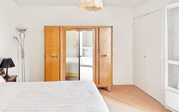 Maison à vendre    5 pièces • 96 m2 Le Chesnay