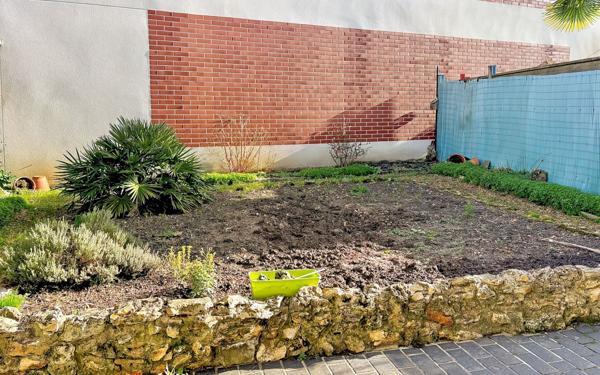 Maison à vendre    5 pièces • 96 m2 Le Chesnay