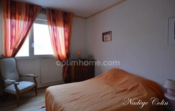 Appartement 5 pièces, MONTIGNY LE BRETONNEUX (78)