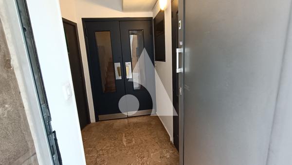 Maison 13 pièces 400 m2