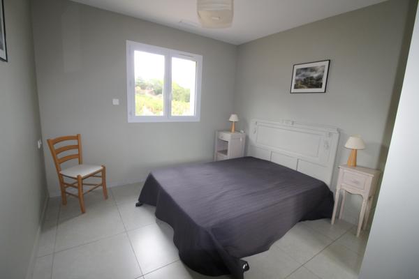 3 km de Limoux - Propriété avec appartement, dépendances et vigne