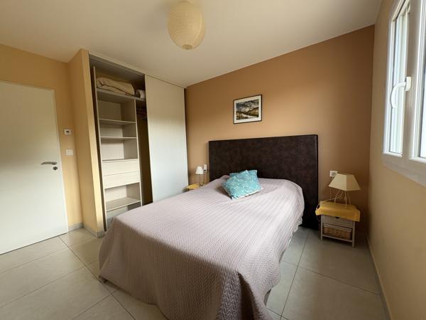 3 km de Limoux - Propriété avec appartement, dépendances et vigne