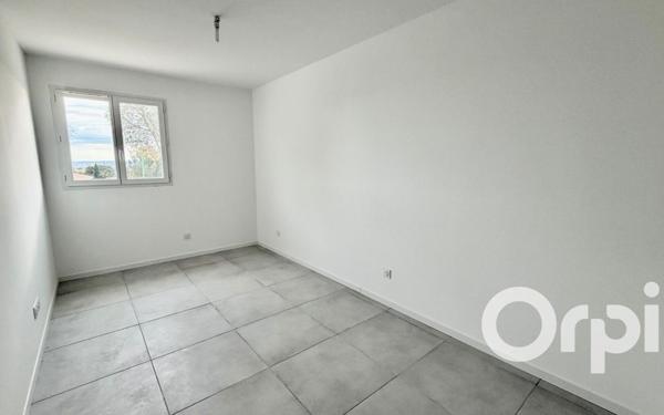 Maison à vendre    4 pièces •  La Fare-les-Oliviers