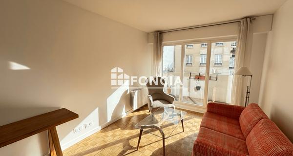 Location Appartement meublé 2 pièces 42.24 m² - Paris 75015