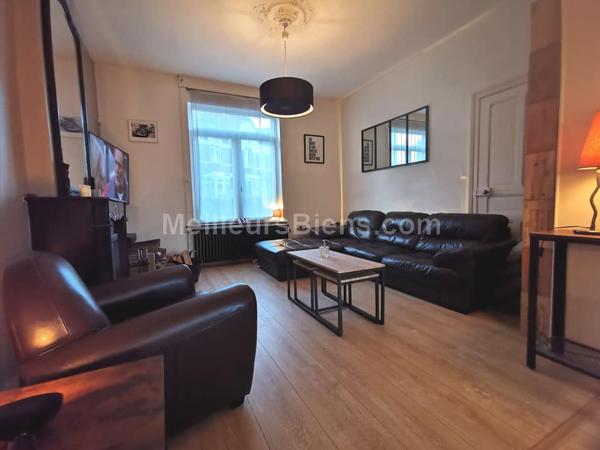 Maubeuge - Semi Individuelle - 4 chambres - 162 m2 - Terrasse 120 m2 - Terrain 1630 m2 - Garage