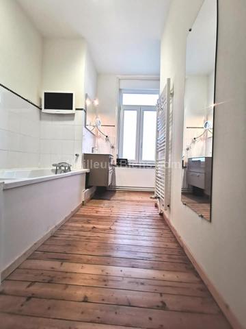 Maubeuge - Semi Individuelle - 4 chambres - 162 m2 - Terrasse 120 m2 - Terrain 1630 m2 - Garage