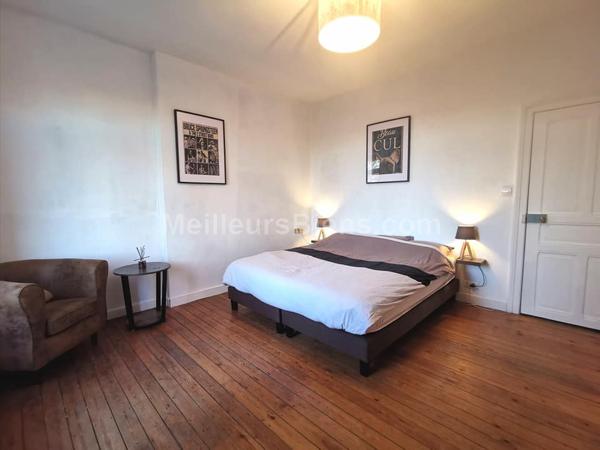 Maubeuge - Semi Individuelle - 4 chambres - 162 m2 - Terrasse 120 m2 - Terrain 1630 m2 - Garage