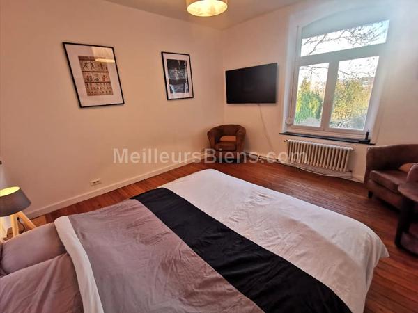 Maubeuge - Semi Individuelle - 4 chambres - 162 m2 - Terrasse 120 m2 - Terrain 1630 m2 - Garage