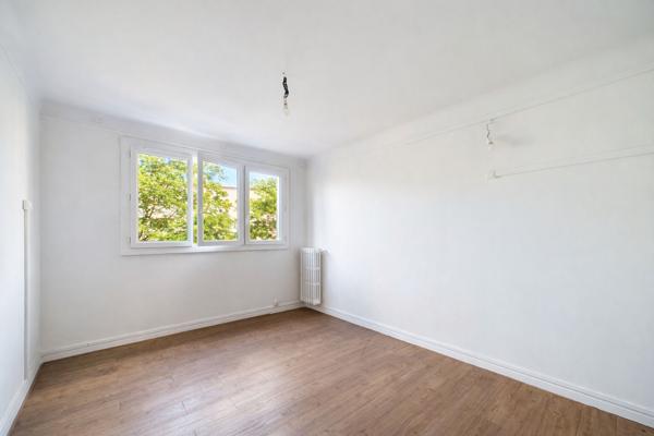 Appartement 4 pièce(s) 85m² POLANGIS