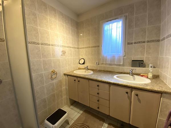 Maison Fay Aux Loges 7 pièce(s) 143.46 m2