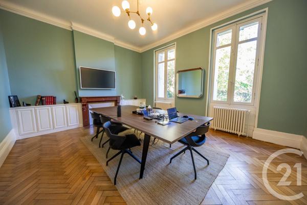 Maison à vendre  10 pièces - 289 m2 ST MEDARD EN JALLES - 33