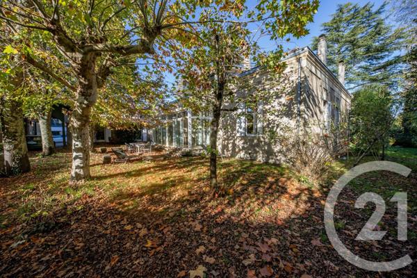 Maison à vendre  10 pièces - 289 m2 ST MEDARD EN JALLES - 33