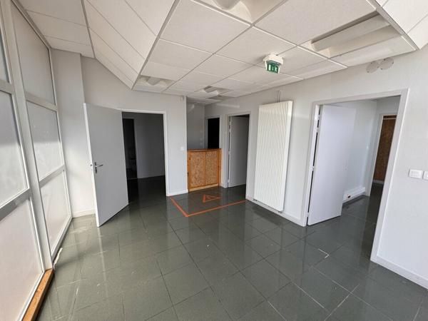 Bureaux avec parking privatif à vendre à ANGOULEME