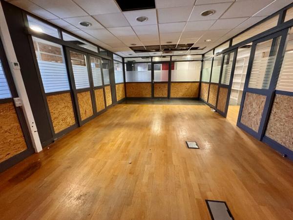Bureaux avec parking privatif à vendre à ANGOULEME