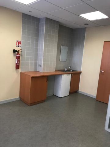 Bureaux à louer au sein de l'immeuble "Le Diamant" à Andrézieux-Bouthéon.
