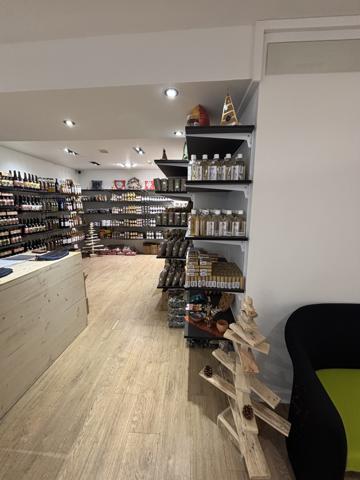 LOCAL COMMERCIAL - AURILLAC