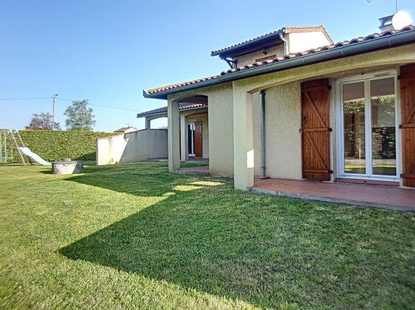 Maison 4 pièces à louer à Muret avec jardin et garage