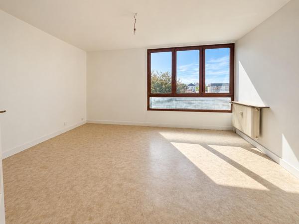 Compiègne. Appartement lumineux 71m² (3 chambres)