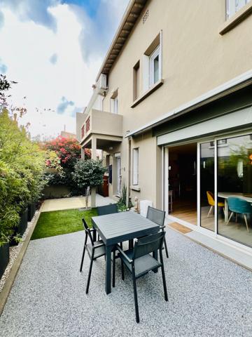 Maison de ville T5, Jardin et Garage (Secteur Palais des Congrès)