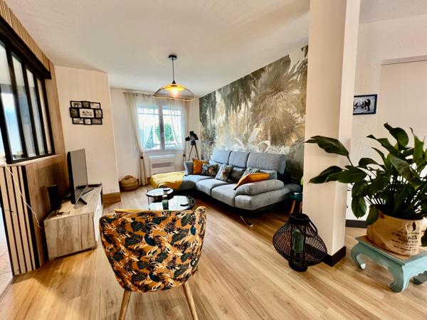 Maison de ville T5, Jardin et Garage (Secteur Palais des Congrès)