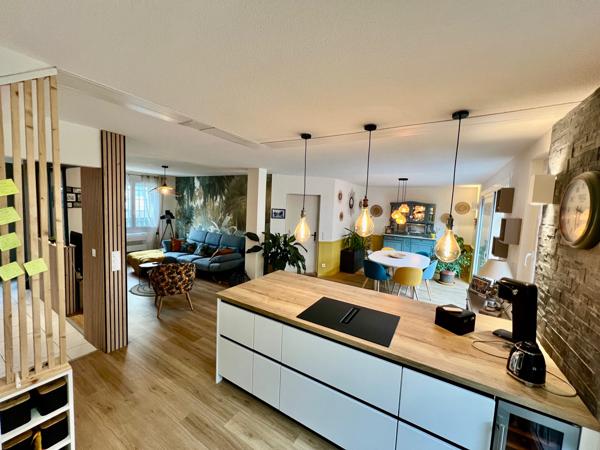 Maison de ville T5, Jardin et Garage (Secteur Palais des Congrès)