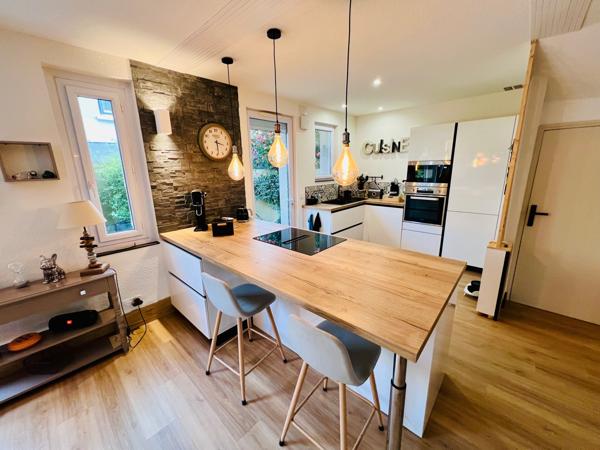 Maison de ville T5, Jardin et Garage (Secteur Palais des Congrès)