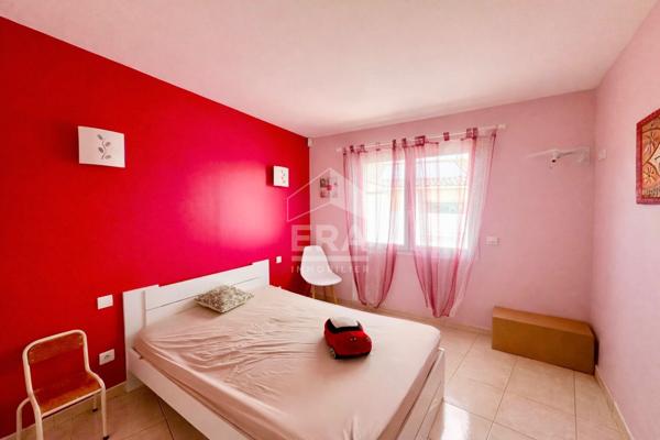 A vendre -Perpignan - Parc Ducup-Mas Bedos- Villa 4 faces - Plain pied- Piscine - Jardin