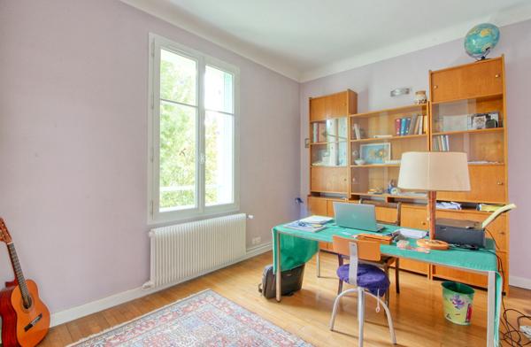 Maison Chatenay Malabry 6 pièce(s) 155 m² habitables (172 m² au sol)