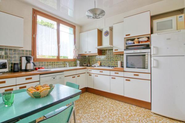 Maison Chatenay Malabry 6 pièce(s) 155 m² habitables (172 m² au sol)