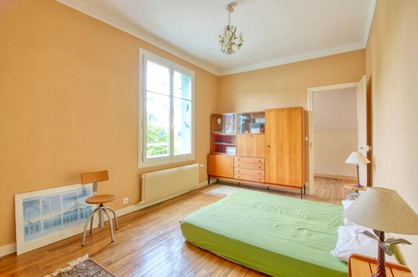Maison Chatenay Malabry 6 pièce(s) 155 m² habitables (172 m² au sol)
