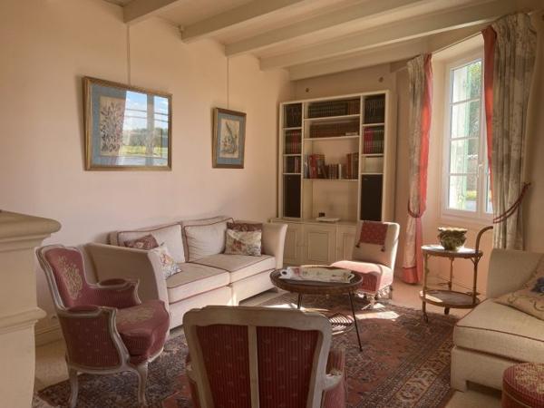 Maison charentaise Cozes 275 m²