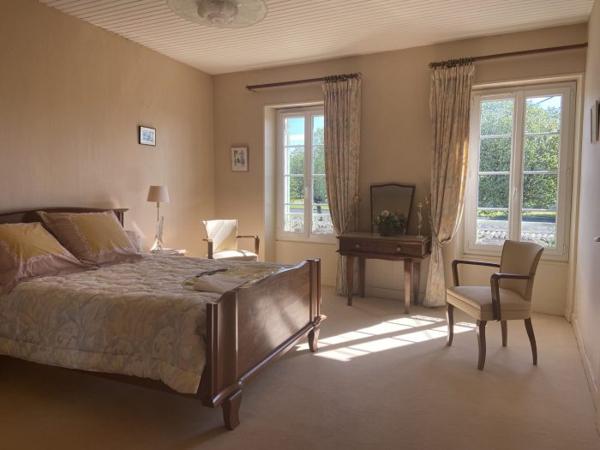 Maison charentaise Cozes 275 m²