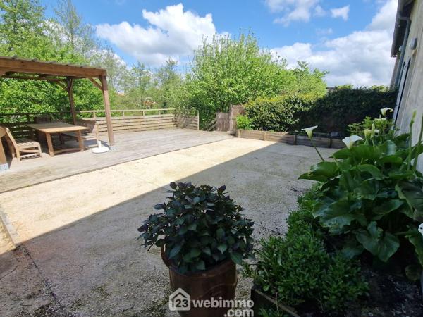 Maison 115 m² à Les Achards 85150