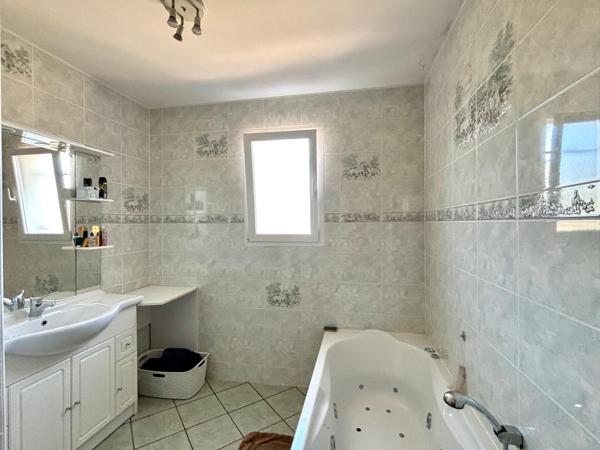 Maison Plain-pied sur sous sol complet