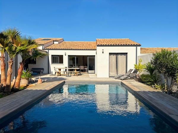 Maison à vendre 6 pièces DOMPIERRE SUR MER (17)