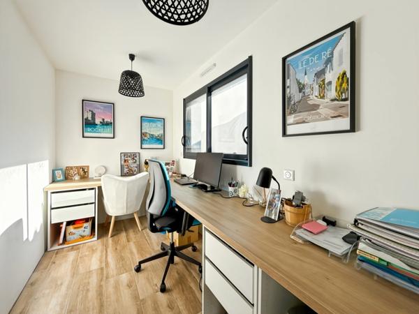 Maison à vendre 6 pièces DOMPIERRE SUR MER (17)