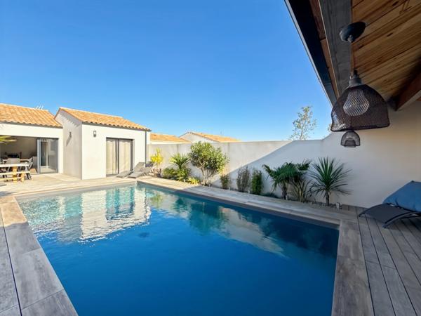 Maison à vendre 6 pièces DOMPIERRE SUR MER (17)