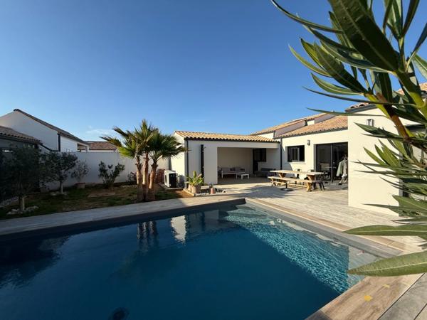 Maison à vendre 6 pièces DOMPIERRE SUR MER (17)