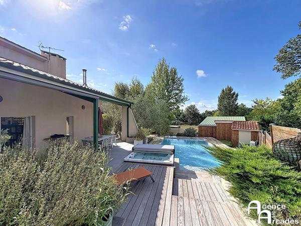 Belle Maison familiale avec grand terrain Saint-Loubès (33450)