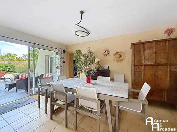 Belle Maison familiale avec grand terrain Saint-Loubès (33450)