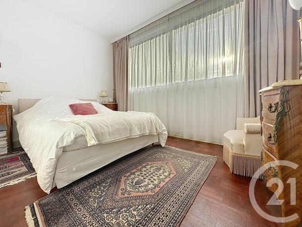 Appartement F4 à vendre  4 pièces - 88,13 m2 PARIS - 75012