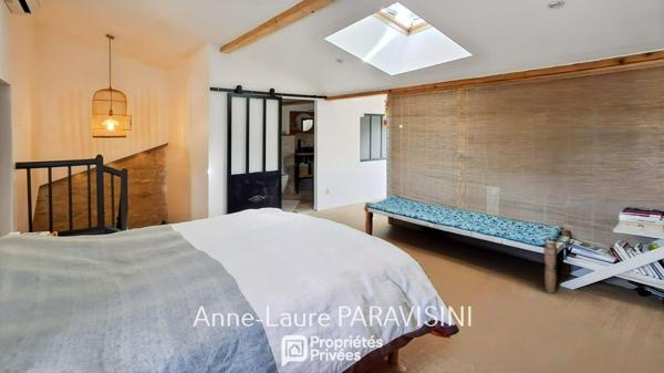 Pennautier - Charme de l'ancien et confort contemporain pour cette maison de village rénovée avec cour et 4 chambres
