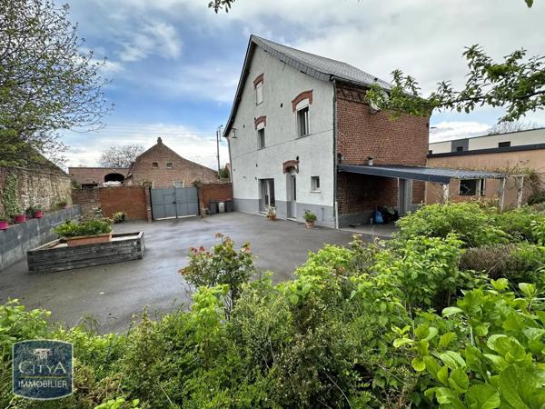 Maison à louer 7 pièces 161.16m² Wambaix (59400)