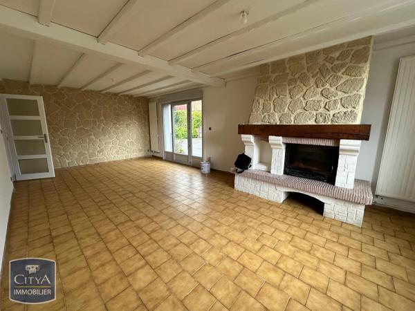 Maison à louer 7 pièces 161.16m² Wambaix (59400)
