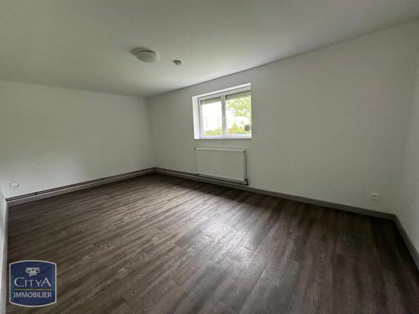 Maison à louer 7 pièces 161.16m² Wambaix (59400)