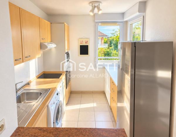 APPARTEMENT T3 DANS RESIDENCE PRIVEE AVEC PISCINE/GARDIEN/2 PLACES DE PARKING